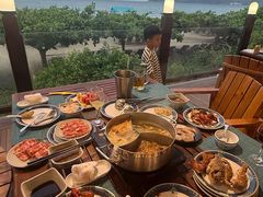 -渔家火锅·海鲜自助餐·演艺(亚龙湾天域酒店)