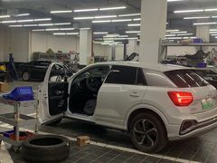 -重庆万家雅迪奥迪4S店(天星桥店)