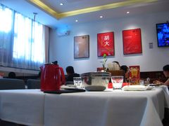 大堂-胡大饭馆 24h(簋街总店)