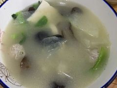 -东北小二东北菜(大车家巷店)