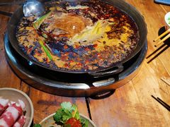 -四小区火锅·巷子里的重庆火锅(花照壁店)