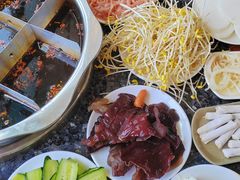 红汤九宫格-福满家火锅26年江景(十八梯店)