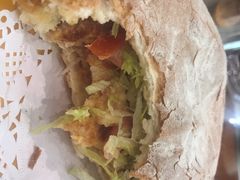 猪扒包-小龍鳳餐室(番禺路店)