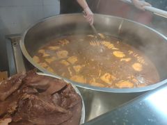 卤煮老汤-门框胡同百年卤煮(新街口店)