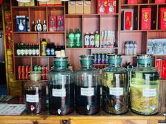 -果松木炭酸菜铜火锅·外婆参鸡汤