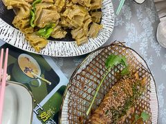 -天天向上素食餐厅(五台山店)