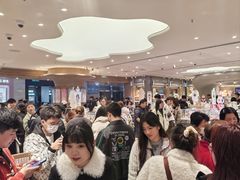 -泡泡玛特POPMART(国金街店)