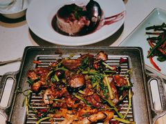 -聚友斋(陶瓷琉璃馆水晶街店)