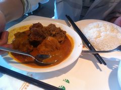 咖喱牛腩-翠华餐厅(山顶道店)