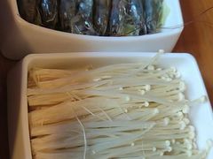 -小小河边鱼(天润城店)