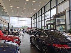 -长沙中升聚星奔驰4S店(望城店)