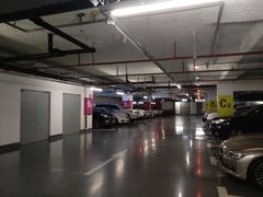 -189弄购物中心-地下停车场