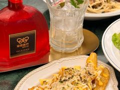 -秘密旅行Bonjour(黑金冠 江南西店)