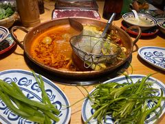 -洱火云南酸菜牛肉火锅(石景山当代商城店)