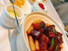 酒香红烧肉-芳芳私房菜·精作淮扬菜(玖珑湾店)