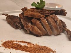 -万重锦·人文川菜馆(骡马市店)