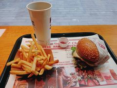 -The Habit Burger Grill 哈比特汉堡(复兴soho店)