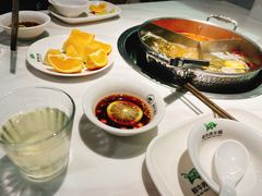 -潮牛壹号鲜牛肉火锅(世界城广场店)