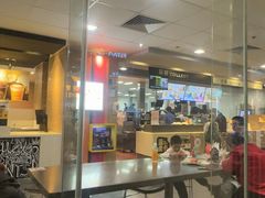 -麦当劳(假日广场店)