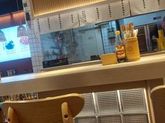 -八二小区抄手(龙湖上城天街店)