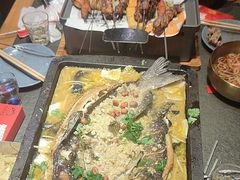 -三兄弟灰太狼烧烤.龙虾烤鱼(上海交大店)