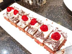 -澳门旅游塔360°旋转餐厅(南湾湖广场店)