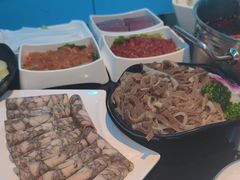 -唯爱KTV聚会餐厅(仙林东城汇店)