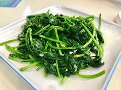 -鑫悦楼煎蟹·16年海鲜大排档