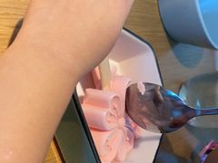 -蜜桃餐厅·伴山(绿宝广场店)