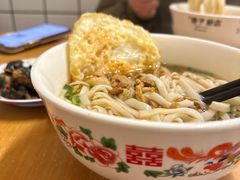 -矮子粉店1985·长沙米粉(湘春路店)