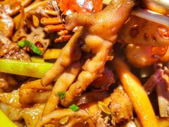 -多嘴超级肉蟹煲(中街恒隆故宫店)