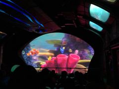 -海底巡游艇:尼莫和好友的海洋世界