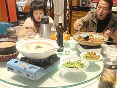 -饭橘汉江码头·乡野土菜馆(静安路店)