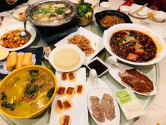 -龙隆昌·鲜品火锅·江湖烤鱼