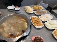 -光头药膳鸡(莱茵小镇店)