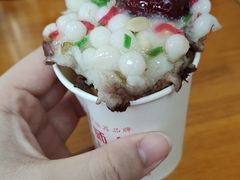 豆沙馅梅花糕-瞻园面馆鸭血粉丝汤(老门东店)