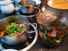 -锅季·捞王旗下小火锅(虹桥火车站店)