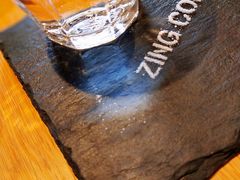 -ZING COFFEE 镜咖啡