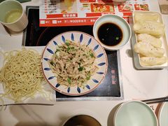 -黄记煌三汁焖锅(新佳丽江汉路店)