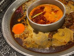 菌香鸳鸯锅-晓宇重庆火锅(赛格国际购物中心店)