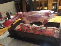 烤羊腿-关二碳烤羊腿(龙翔路店)