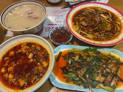 -易老妈蹄花.特色川菜(人民公园总店)