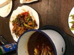 -喝丢一只鞋辣炒海鲜小烧烤(三八广场店)