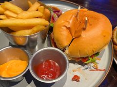 炙烤熟成肉眼牛排汉堡-bluefrog蓝蛙(皇庭广场店)