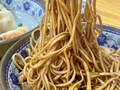 -无名氏宵夜小摊(祝家三姐妹馄饨店)