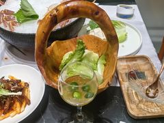 -红鼎豆捞·非遗鲍皇汤火锅(宝丰路店)