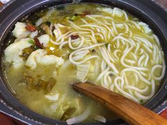 -周鱼小馆石锅酸菜鱼(活力汇店)