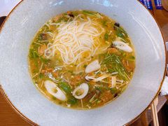 -芸南道·过桥米线(昆明老街旗舰店)