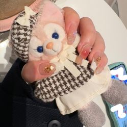 -UGIRL有个美甲