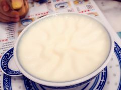 -广信牛奶甜品世家(台东店)